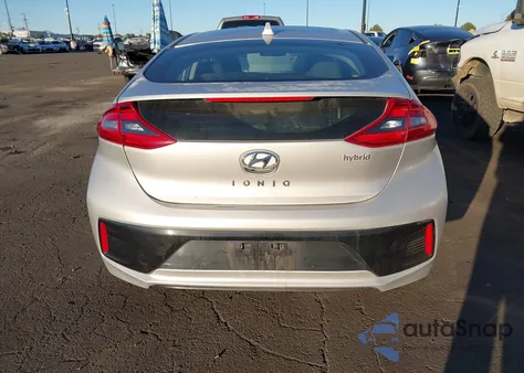 2018 Hyundai Ioniq Hybrid Sel из США, поврежденный, VIN KMHC75LC4JU061806